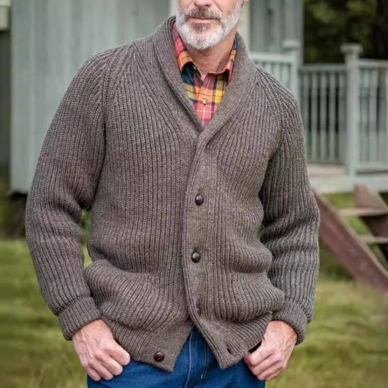 Herren grob gestrickter Cardigan mit praktischen Taschen und modernem V-Ausschnitt Aliams