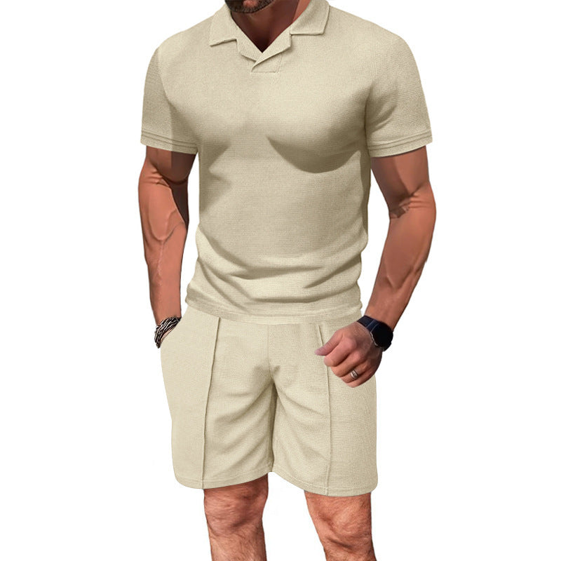 Herren Poloshirt und Shorts Set aus atmungsaktivem Stretchmaterial mit modernen Akzenten Aliams