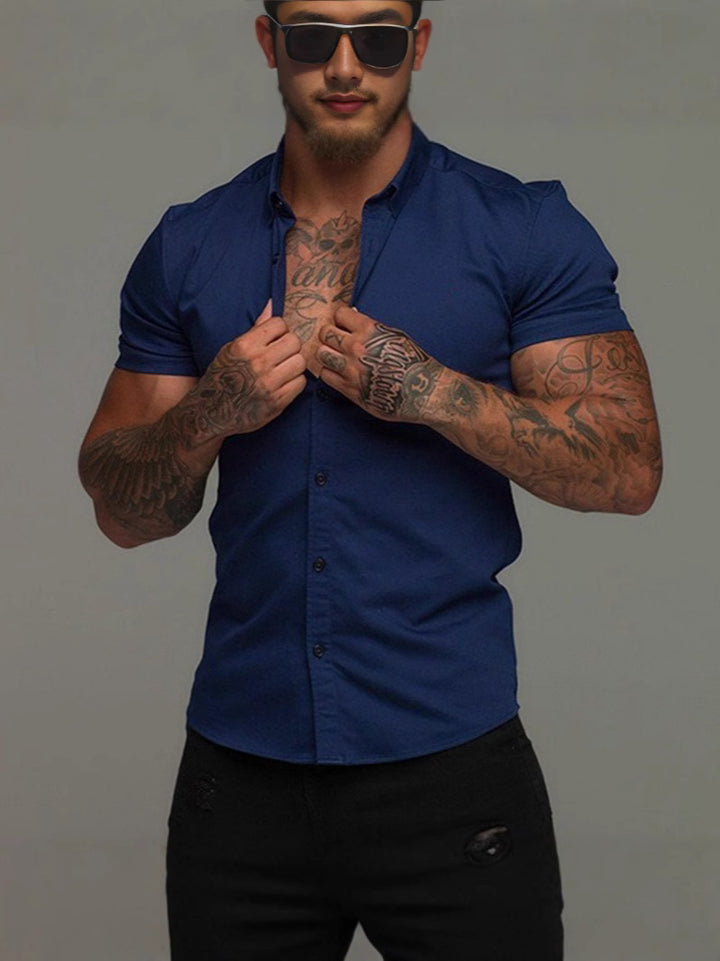 Herren Kurzarm-Hemd mit figurbetontem Schnitt und praktischen Details Aliams