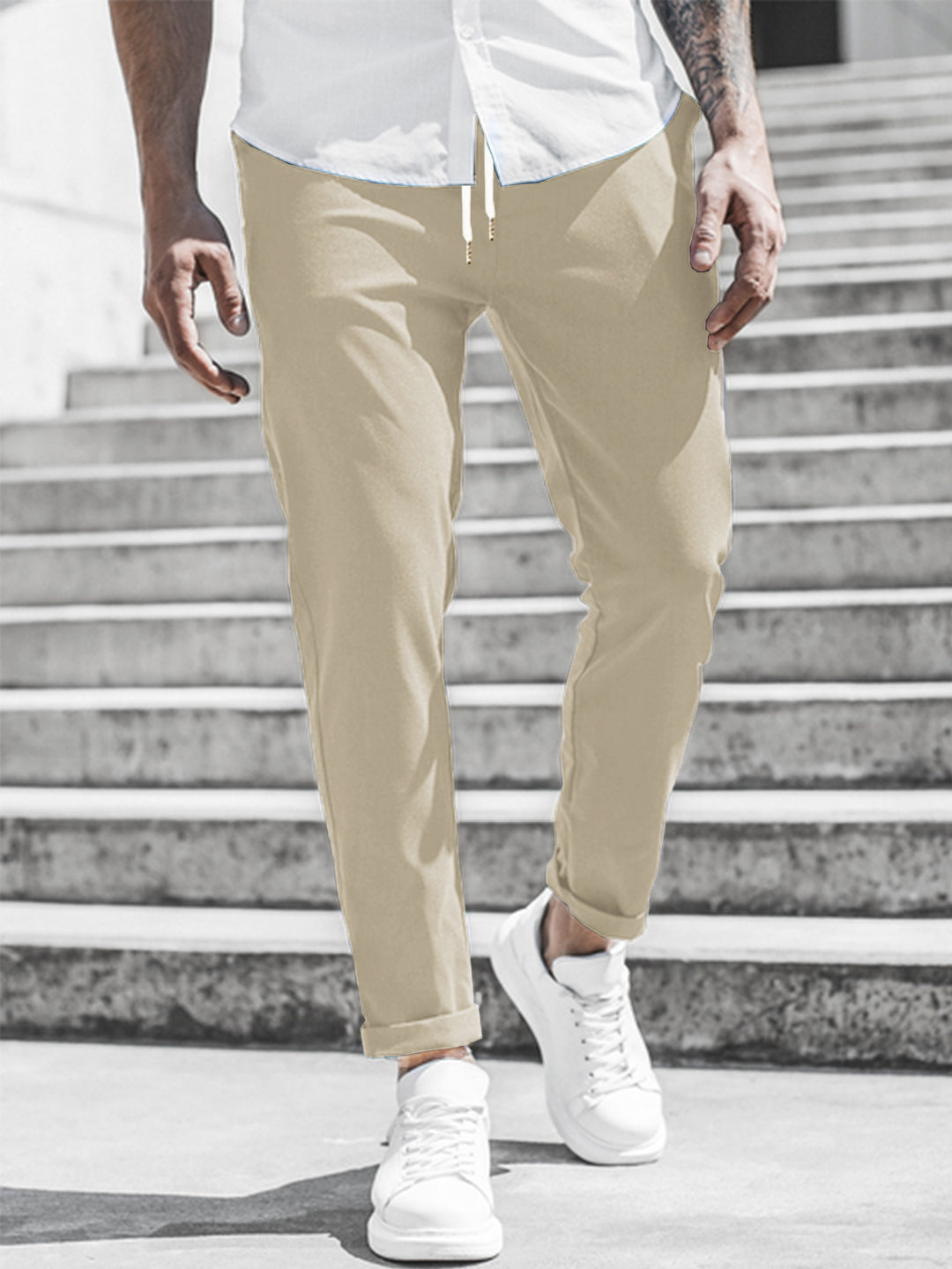 Herren Sportliche Chino-Hose mit flexiblem Bund und modernen Details Aliams