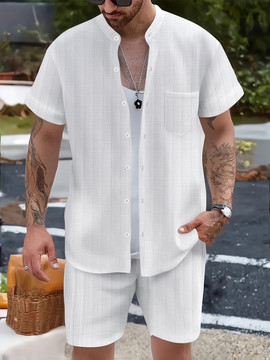 Herren Sommer Kurzarm-Anzug mit leicht strukturierter Oberfläche und praktischen Taschen Aliams