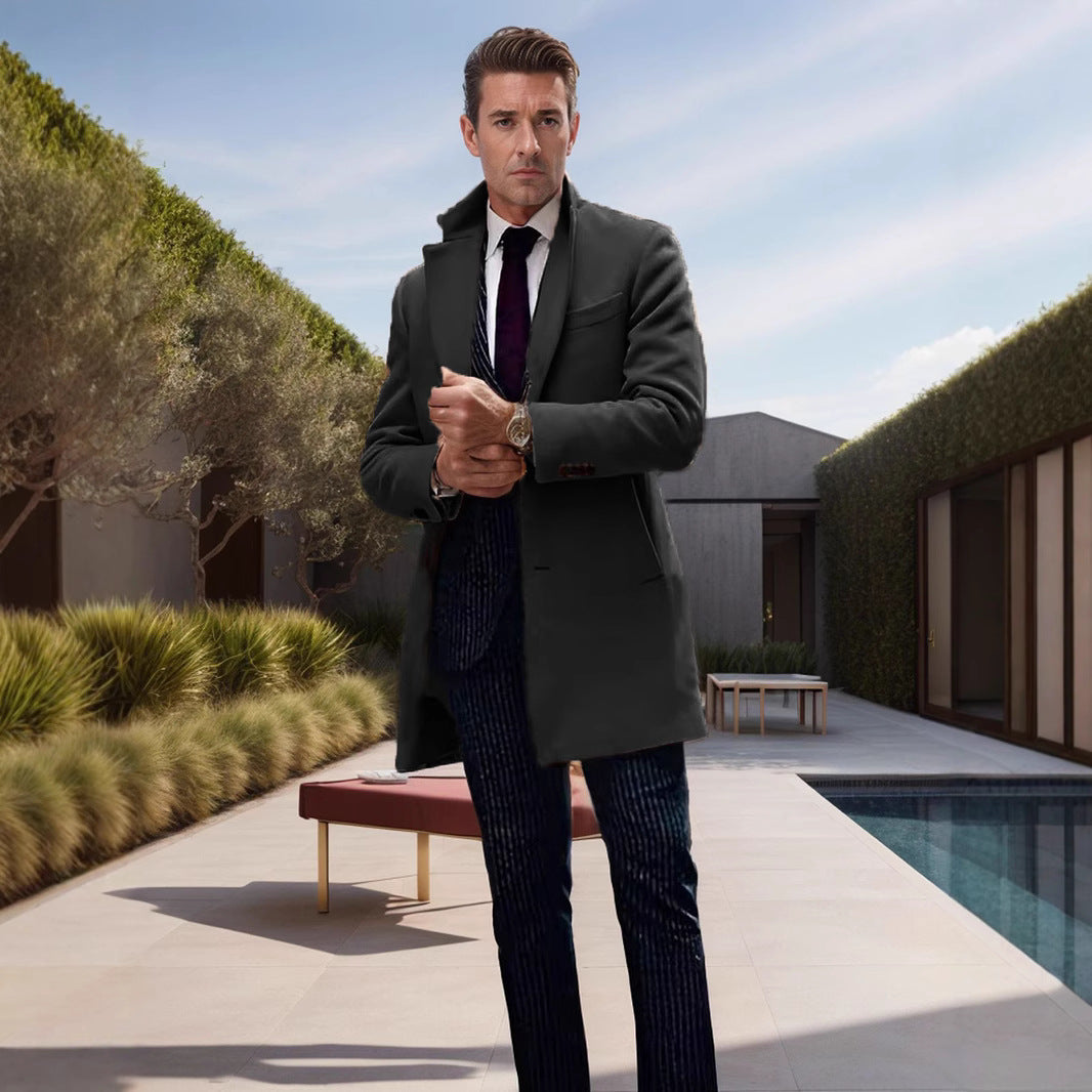 Herren eleganter Mantel im klassischen Schnitt Aliams