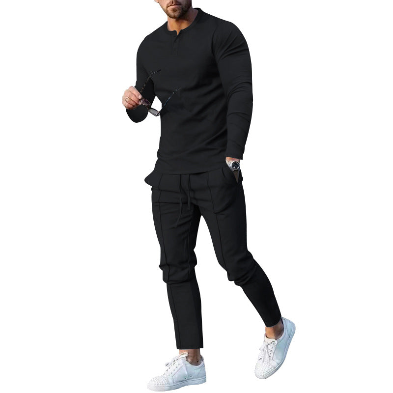 Herren sportliches Langarm-Henley-Outfit mit slim-fit Hosen Aliams