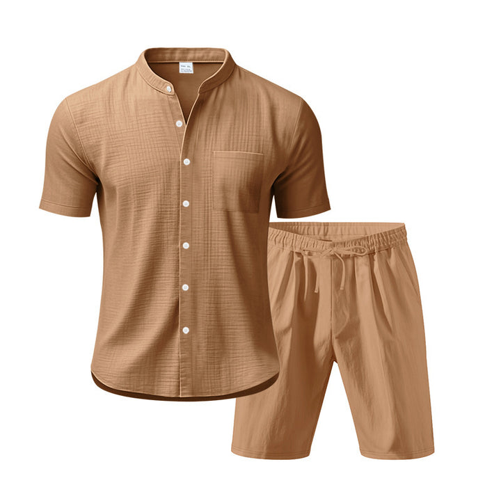 Herren Freizeit Outfit mit kurzärmligem Button-Down-Hemd und elastischen Shorts Aliams