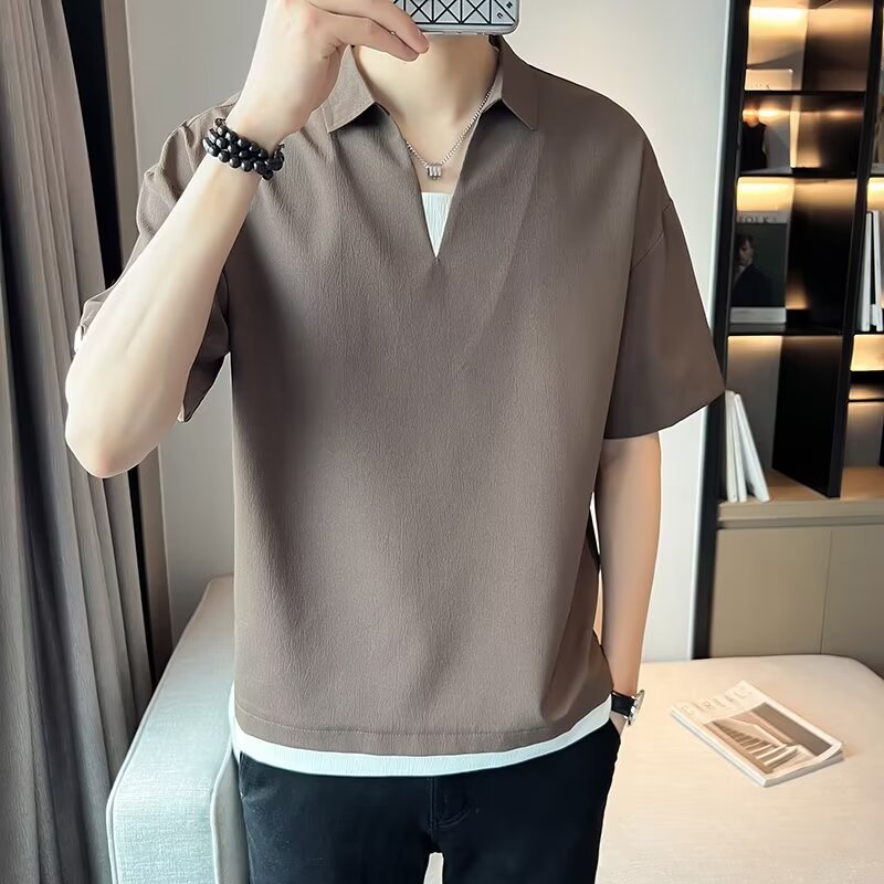 Herren Kurzarm-Hemd mit modischem V-Ausschnitt und strukturiertem Design Aliams