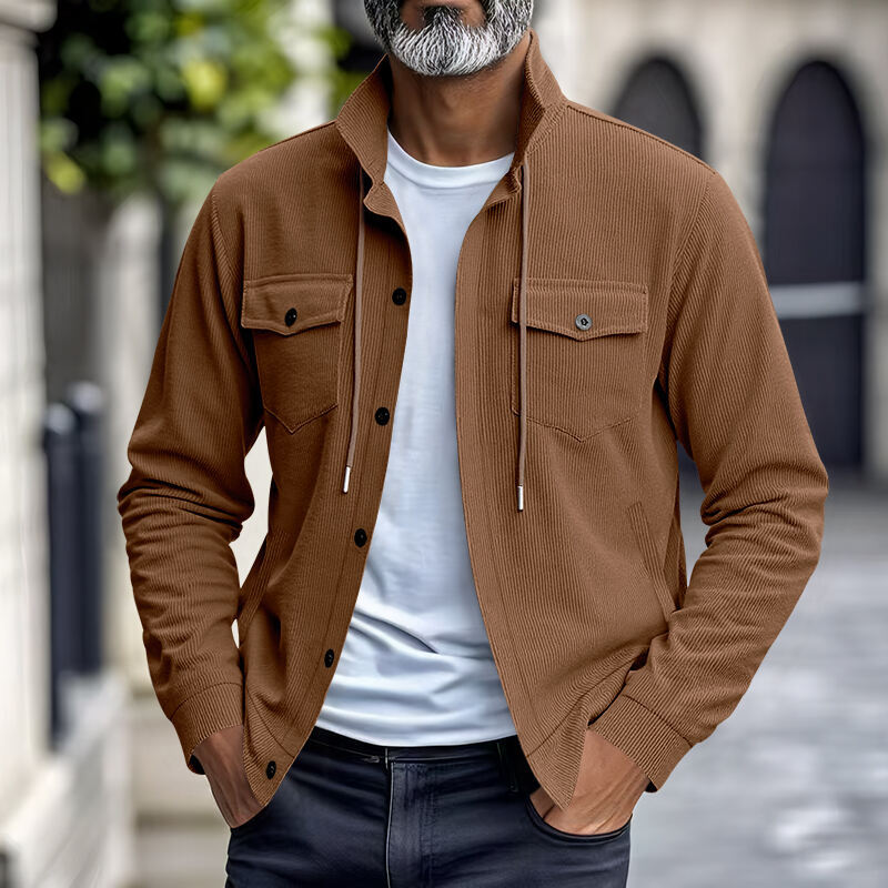 Herren Cordjacke mit vertikaler Struktur und praktischen Brusttaschen Aliams