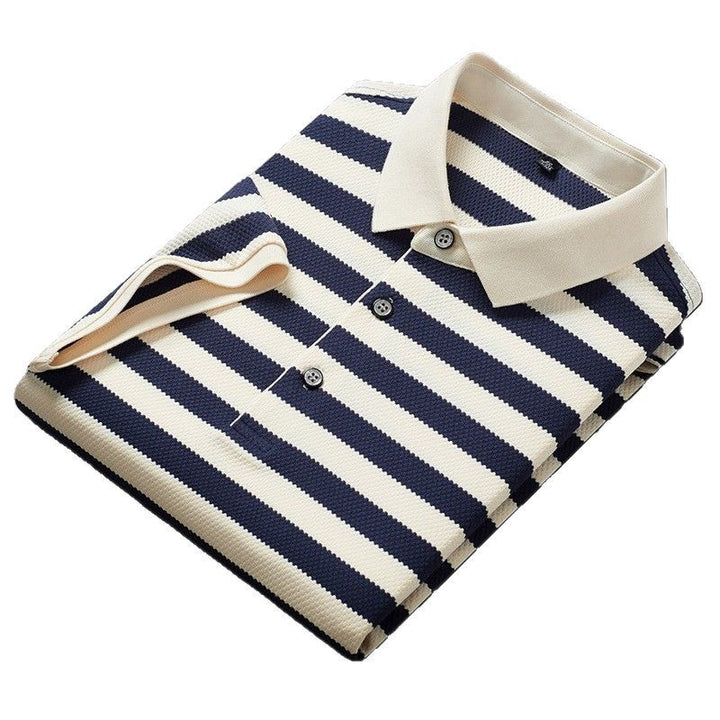 Herren Poloshirt mit strukturiertem Streifenmuster und innovativer Knopfleiste Aliams