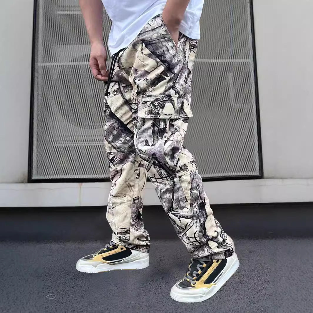 Herren Cargo-Hose im modernen Camouflage-Design mit elastischem Bund und mehreren Taschen Aliams