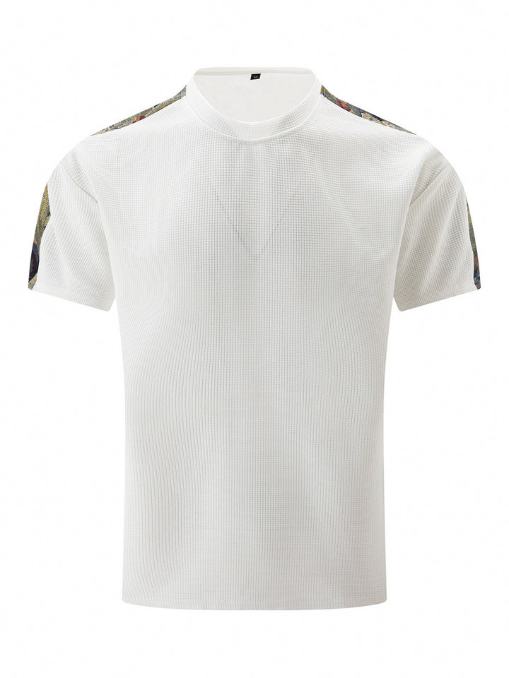 Herren atmungsaktives Kurzarm-T-Shirt mit strukturiertem Design und modernen Akzenten Aliams