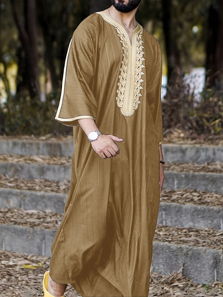 Herren traditioneller Kaftan mit kunstvollen Stickdetails Aliams