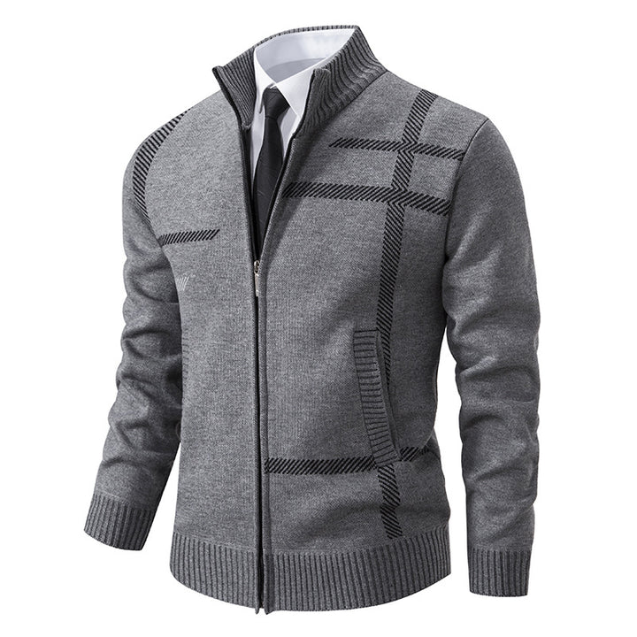 Herren Elegante Strickjacke mit hohem Kragen und praktischen Taschen Aliams
