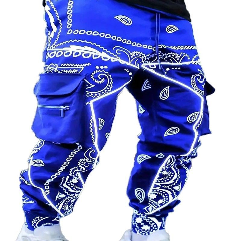 Herren Cargo-Hose mit ausgefallenem Bandana-Muster und praktischen Taschen Aliams