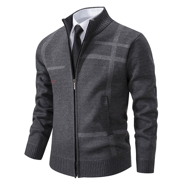 Herren Elegante Strickjacke mit hohem Kragen und praktischen Taschen Aliams