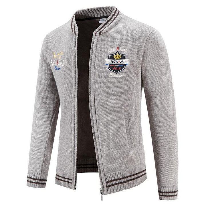 Herren sportliche Strickjacke mit Stehkragen und abwechslungsreicher Stickerei Aliams