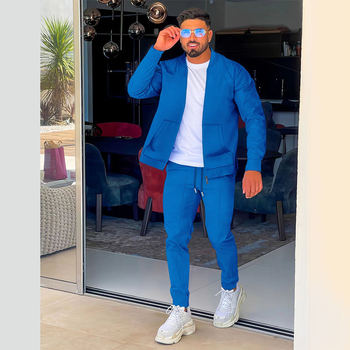 Herren sportliches Outfit mit leicht strukturiertem Design Aliams