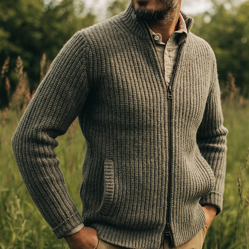 Herren Grob gestrickte Zip-Jacke mit seitlichen Eingrifftaschen und Stehkragen Aliams