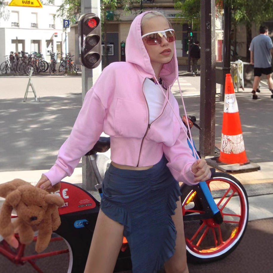 Damen Cropped Kapuzenjacke mit Reißverschluss und eleganten Details Aliams