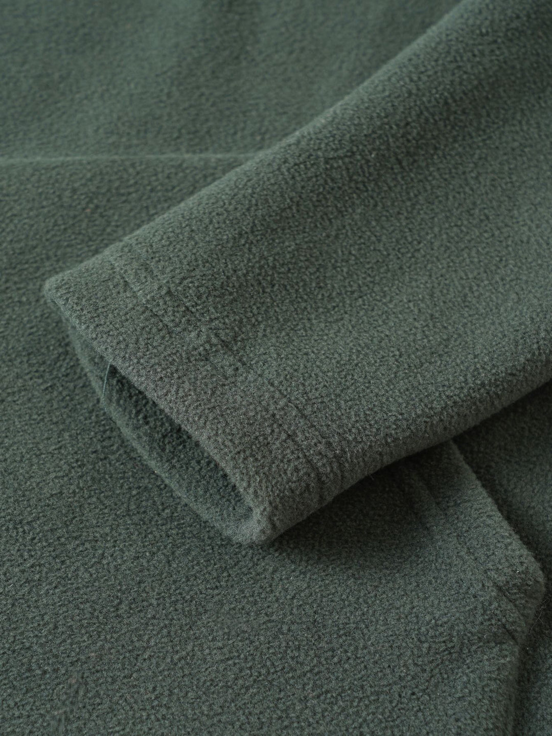 Herren Fleece-Pullover mit modischem Stehkragen und praktischen Knopfdetails Aliams