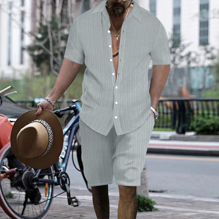 Herren Freizeitanzug im modernen Streifenlook Aliams