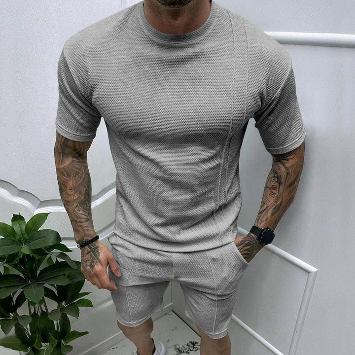 Herren sportliches Kurzarm-Set mit atmungsaktivem Material und funktionalen Details Aliams