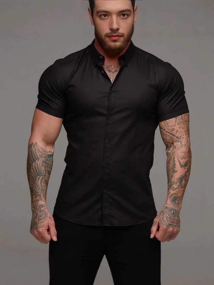 Herren Kurzarm-Hemd mit figurbetontem Schnitt und praktischen Details Aliams