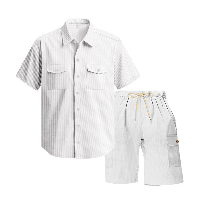 Herren komfortables Freizeitoutfit mit Kurzarmhemd und lockeren Shorts Aliams