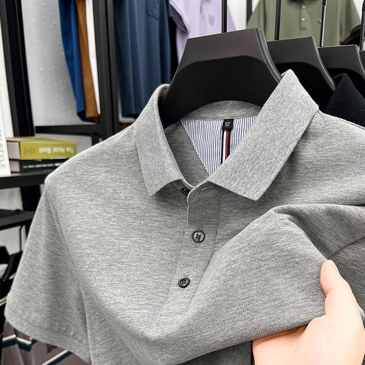 Herren Kurzarm-Polohemd mit feiner Piqué-Struktur und eleganter Knopfleiste Aliams