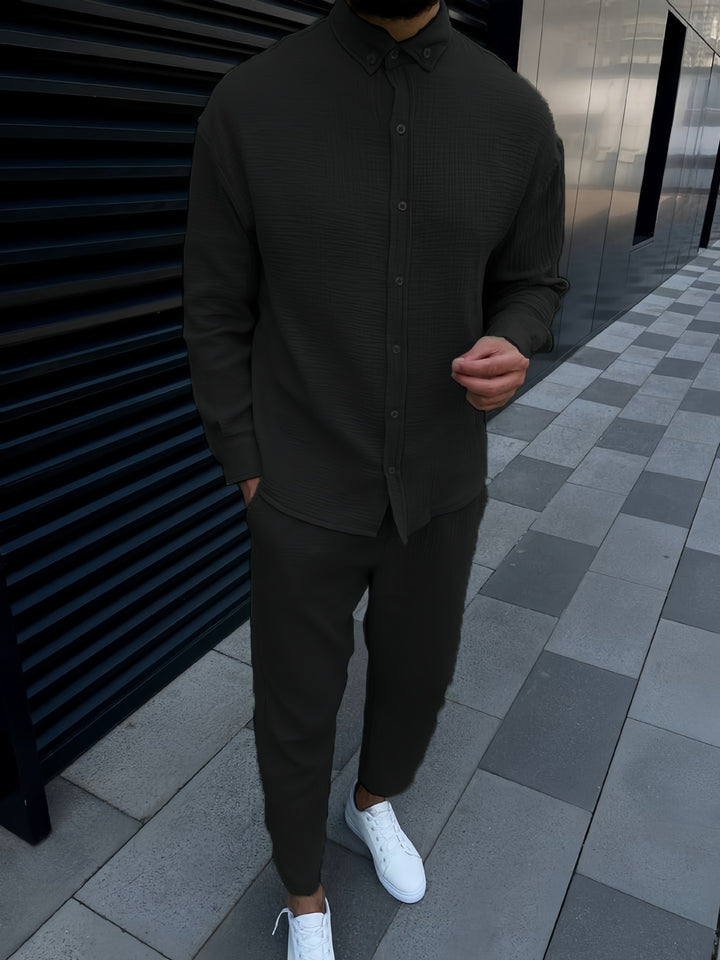 Herren Freizeitanzug aus leichtem, strukturiertem Material mit modernem Schnitt Aliams