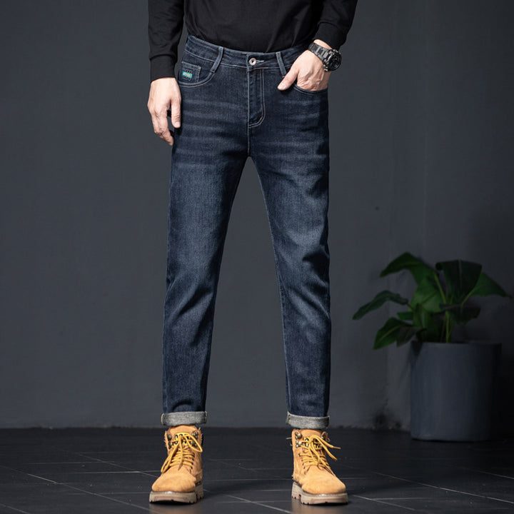 Herren Slim Fit Jeanshose mit hohem Tragekomfort und modischem Look Aliams