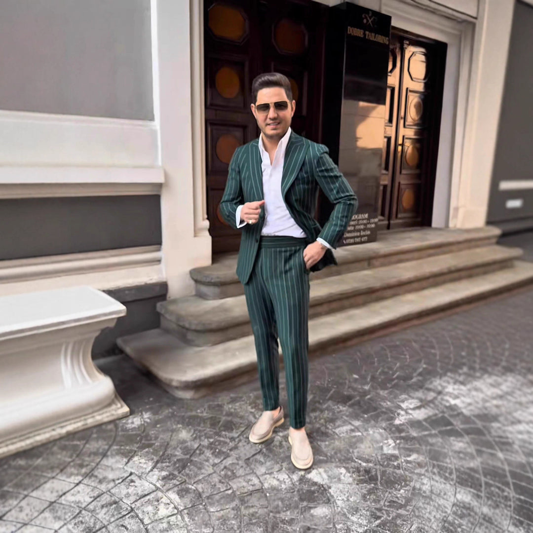 Herren elegante Anzug mit doppelter Knopfreihe und modischen Streifen Aliams