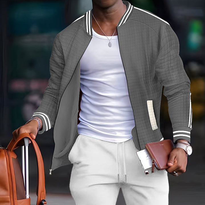 Herren sportliche Steppjacke mit modernem Schnitt und praktischen Reißverschlusstaschen Aliams