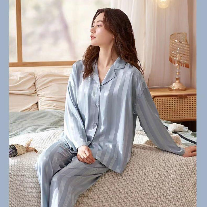 Elegante Satin Pyjamas für Damen