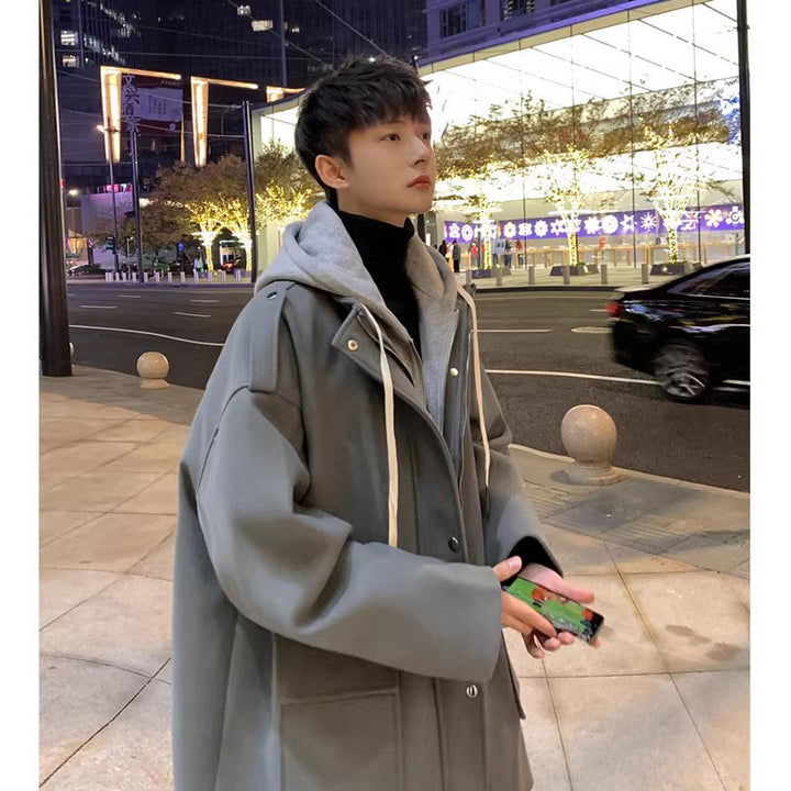 Herren Übergröße Winterjacke mit Kapuze und modernen Details Aliams