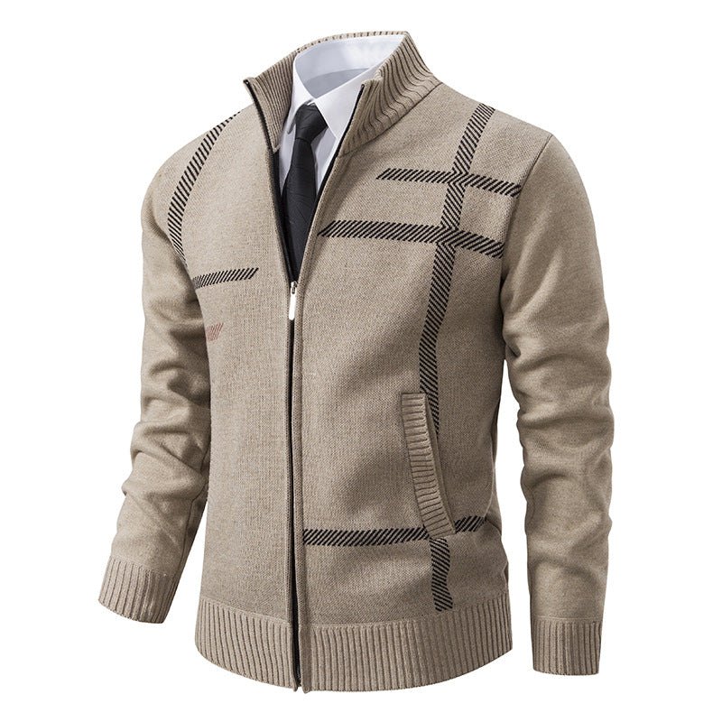 Herren Elegante Strickjacke mit hohem Kragen und praktischen Taschen Aliams