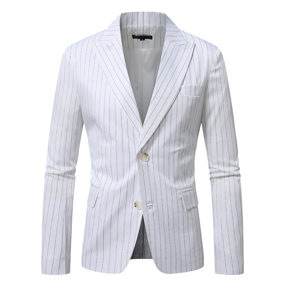 Herren Eleganter Streifenblazer mit modernem Schnitt und luxuriösen Details Aliams