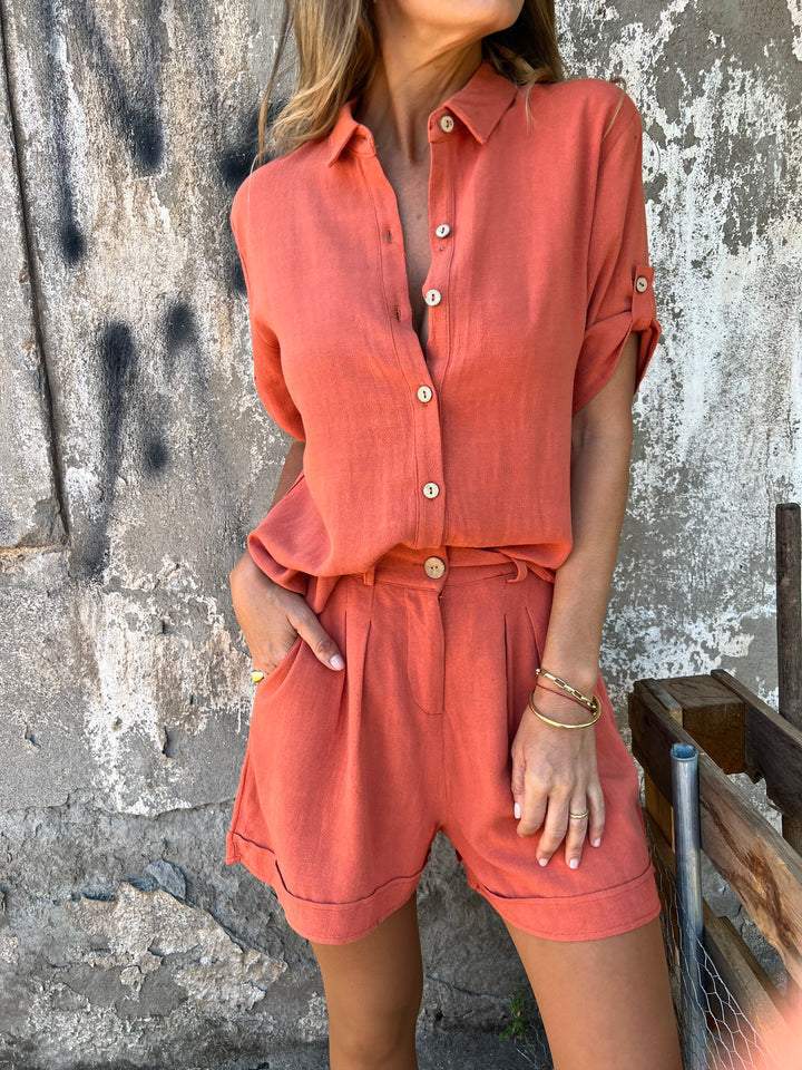 Damen Lässiges Jumpsuit mit Knopfverschlossenem Oberteil und Praktischem Taillenzug Aliams