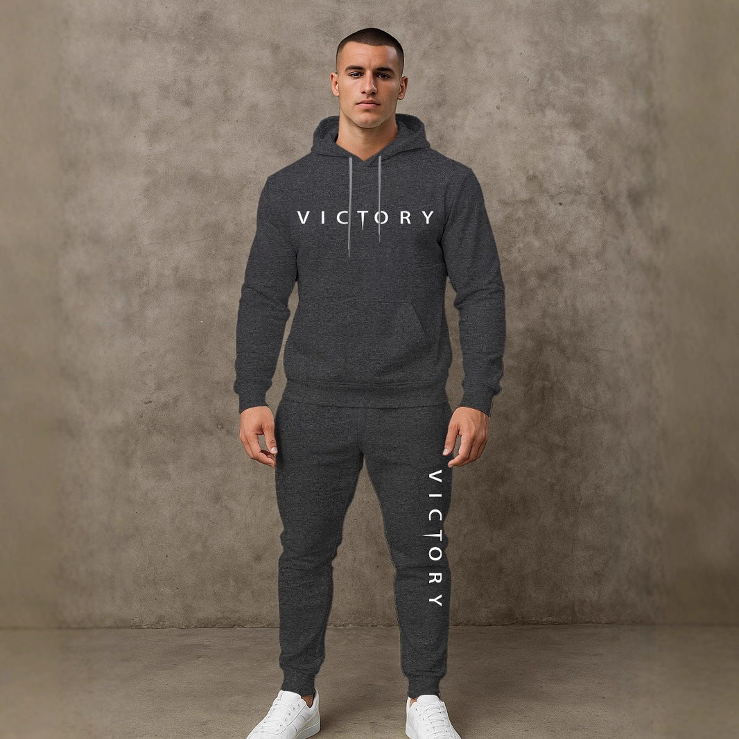 Herren komfortabler Sportanzug mit modernem Schriftzug Aliams