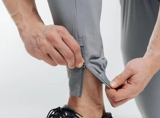 Herren atmungsaktive Relaxed Fit Jogginghose mit praktischen Taschen Aliams