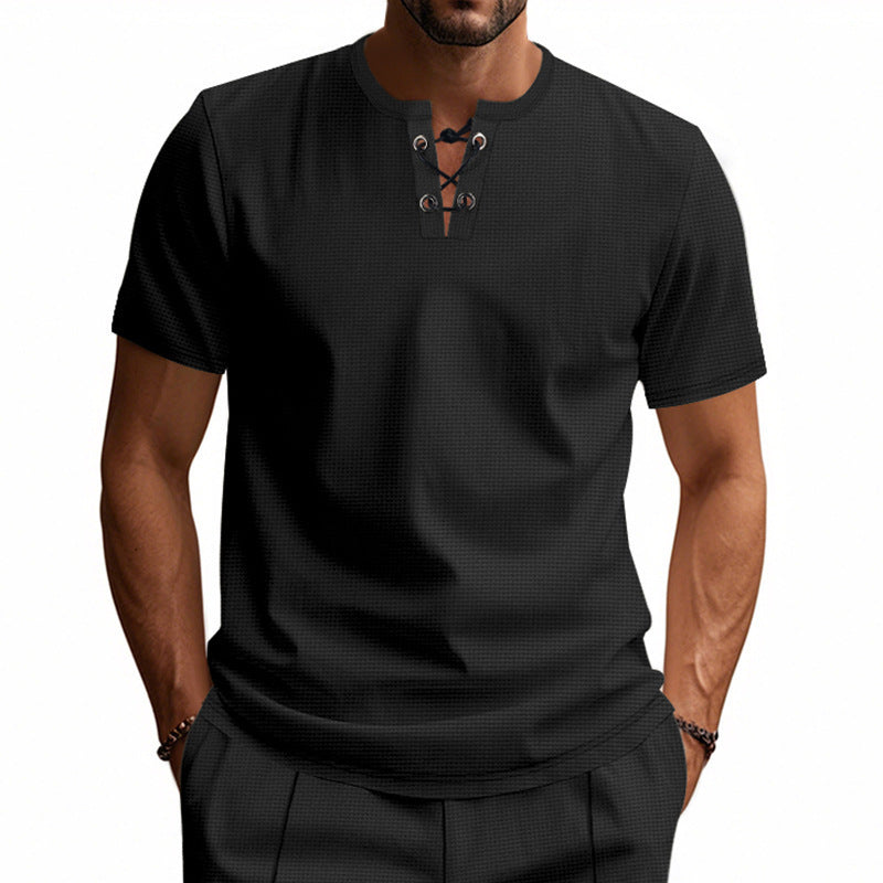 Herren Kurzarm-Henley-Shirt mit dezenten Knopfdetails und strukturierter Oberfläche Aliams