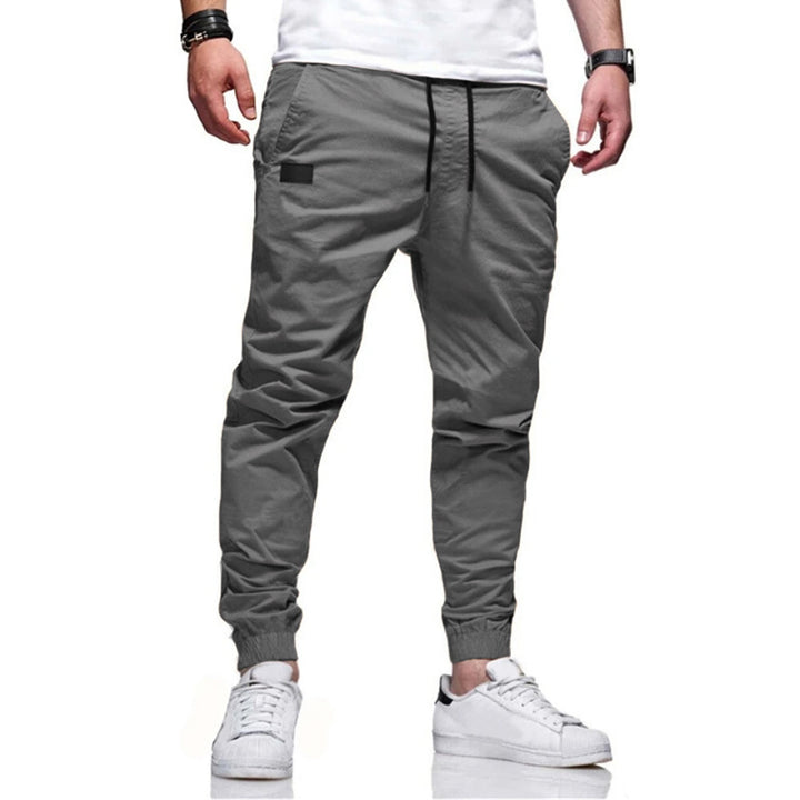 Herren Jogginghose mit praktischen Seitentaschen und elastischem Bund Aliams