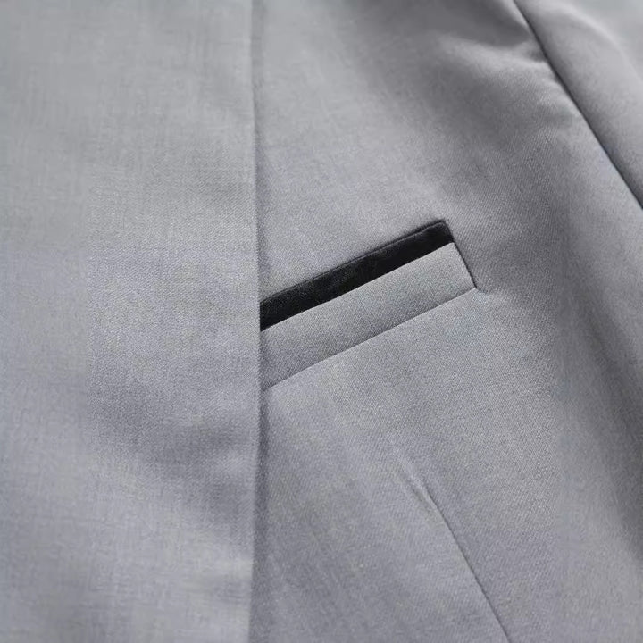 Herren elegantes Anzugset mit modernem Schnitt und feinem Material Aliams