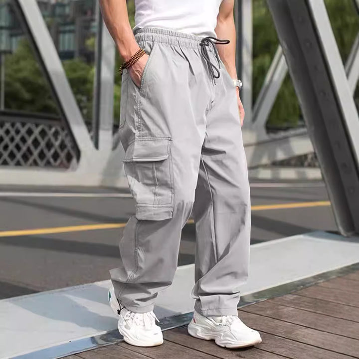 Herren Cargo-Hose mit vielen funktionalen Taschen und lockerer Passform Aliams