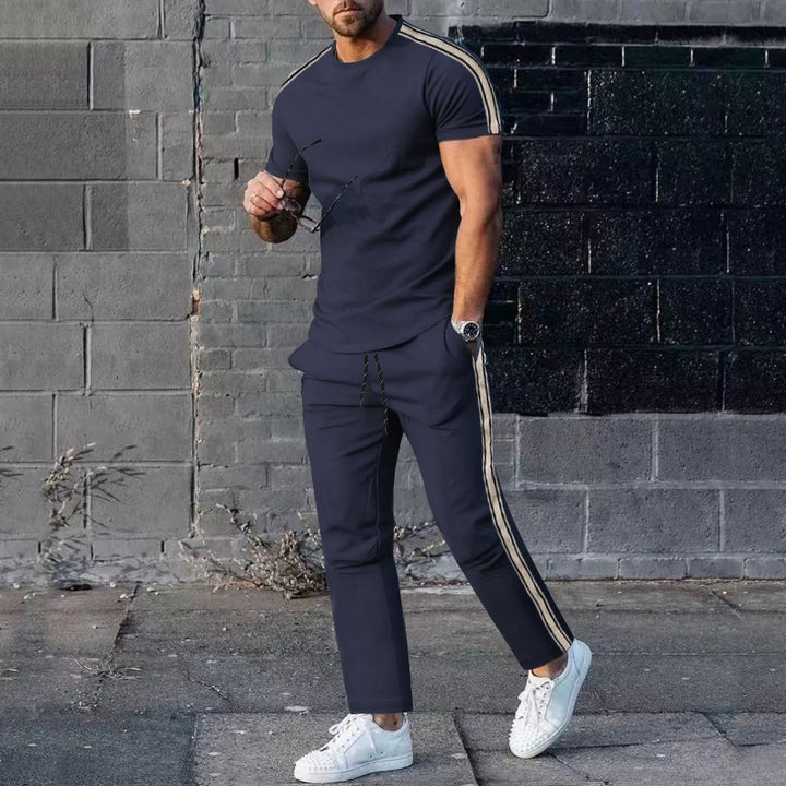 Herren Sportliches Freizeit-Set mit hochwertigem Material und modischen Streifen Aliams