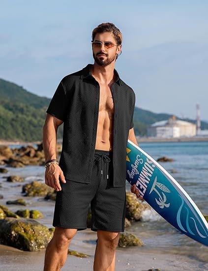 Herren lässiges Surf Outfit mit kurzärmligem Hemd und Shorts Aliams