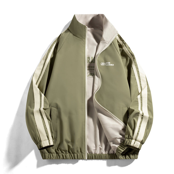 Herren sportliche Jacke mit abgerundetem Kragen und seitlichen Taschen Aliams