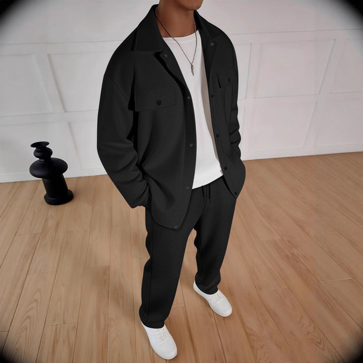 Herren komfortabler Freizeitanzug mit modernem Design und praktischen Taschen Aliams