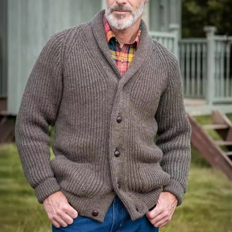 Herren grob gestrickter Cardigan mit praktischen Taschen und modernem V-Ausschnitt Aliams