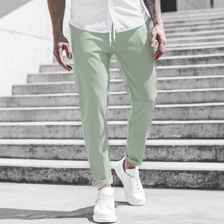 Herren Sportliche Chino-Hose mit flexiblem Bund und modernen Details Aliams