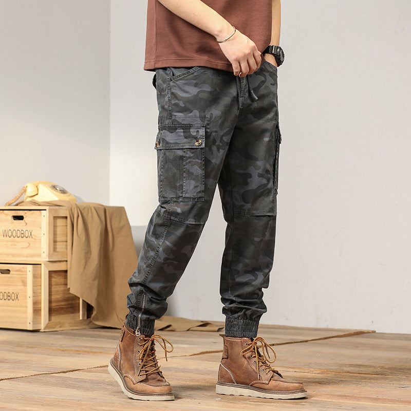 Herren Cargohose im urbanen Camouflage-Design mit vielseitigen Taschen und elastischen Bündchen Aliams