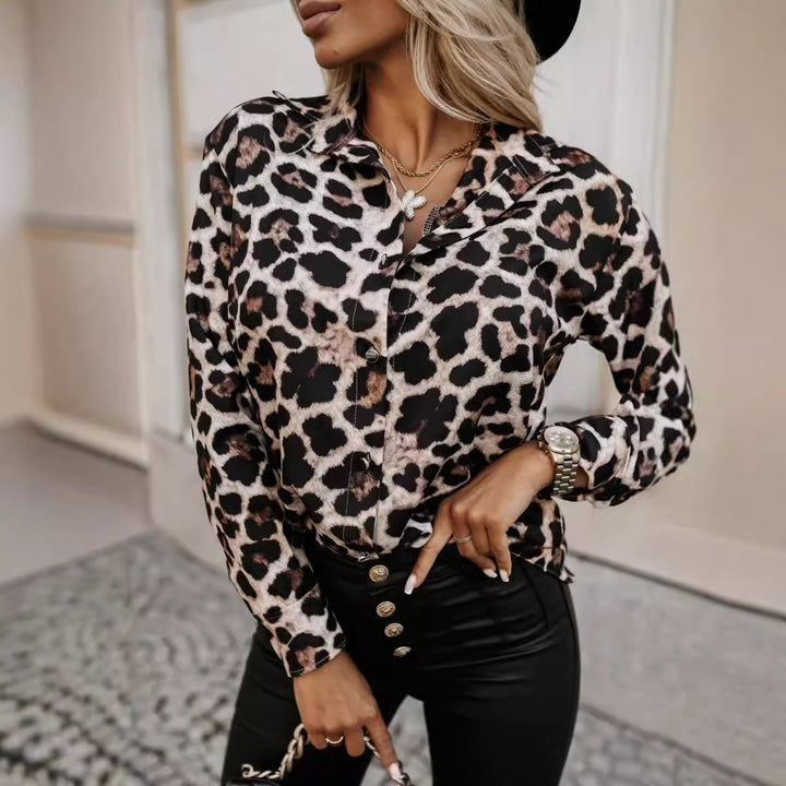 Damen Bluse mit lebhaftem Leopardenmuster und elegantem Schnitt Aliams